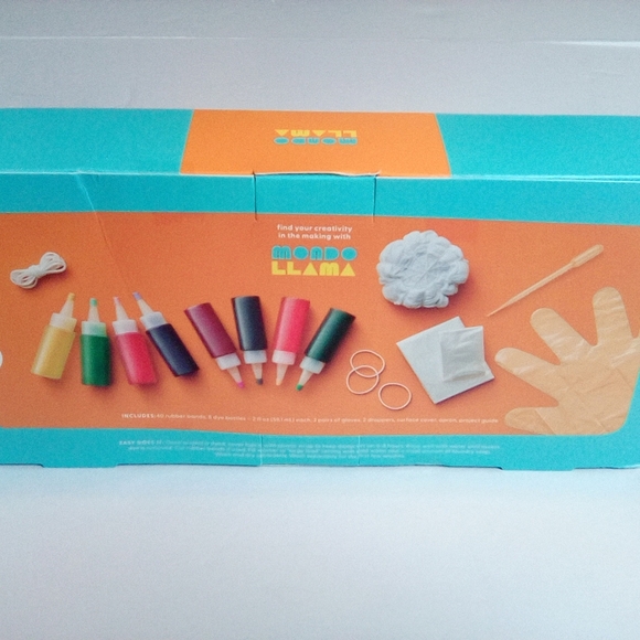 Mondo Llama Tie-Dye Kit - Vibrant Colors - Picture 2 of 8